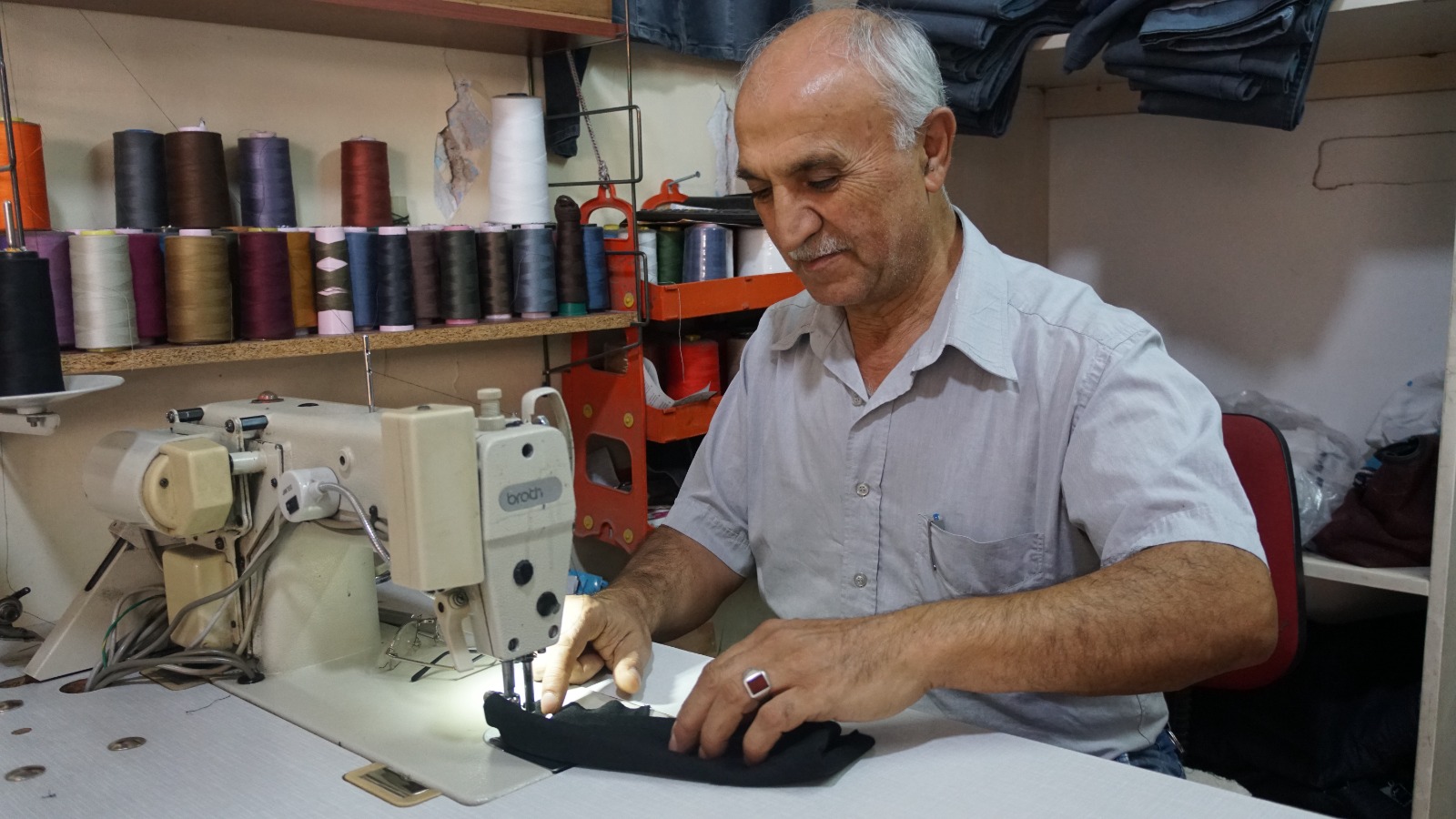 Terzi ustası Dilbas, “5 yıla kadar terzilik kıymetlenecek, usta bulunmayacak”